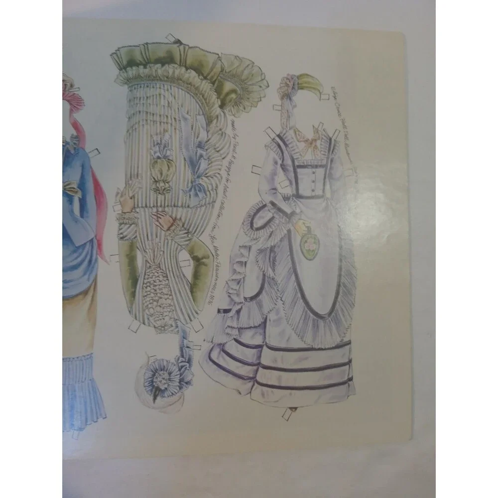 Vintage Old Fashioned Cut Out  Paper Dolls Book